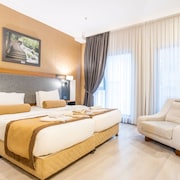  Orange Hotel & Spa