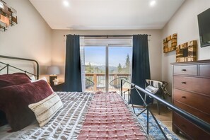 2 dormitorios, tabla de planchar con plancha, wifi gratis y ropa de cama