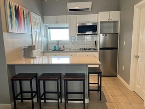 صورة غير مصنفة، 4 من 15، زرّ