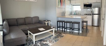 Prime Location, Steps to Beach 2 BR 1 BA w/Parking