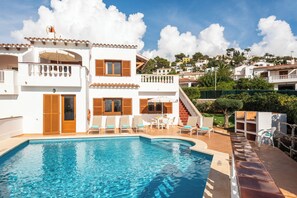 Outdoor pool - 3 bedroom villa in Son Bou - Olivera (San Jaime Mediterráneo)