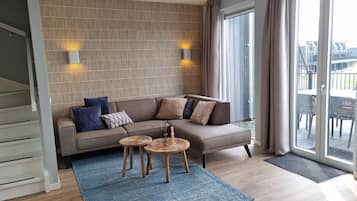 Luxury Apartment | Living area