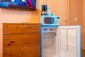 Interior - 128 · Pool 2BR Beach Self Checkin Free Parking (Clearwater)