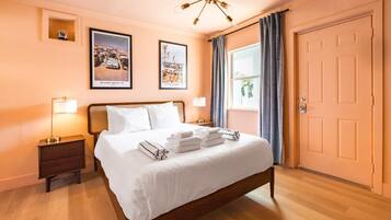 1 Schlafzimmer, Schreibtisch, Bügeleisen/Bügelbrett, WLAN