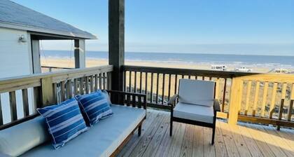 New Build! Beach Front Luxury House w/Ocean Views & Breeze