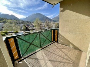 Property grounds - Bright 50 M² With Balcony And View On The Valley (Briançon)