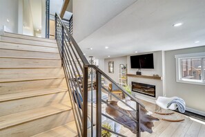 Townhome, 2 Bedrooms | Living room | Smart TV