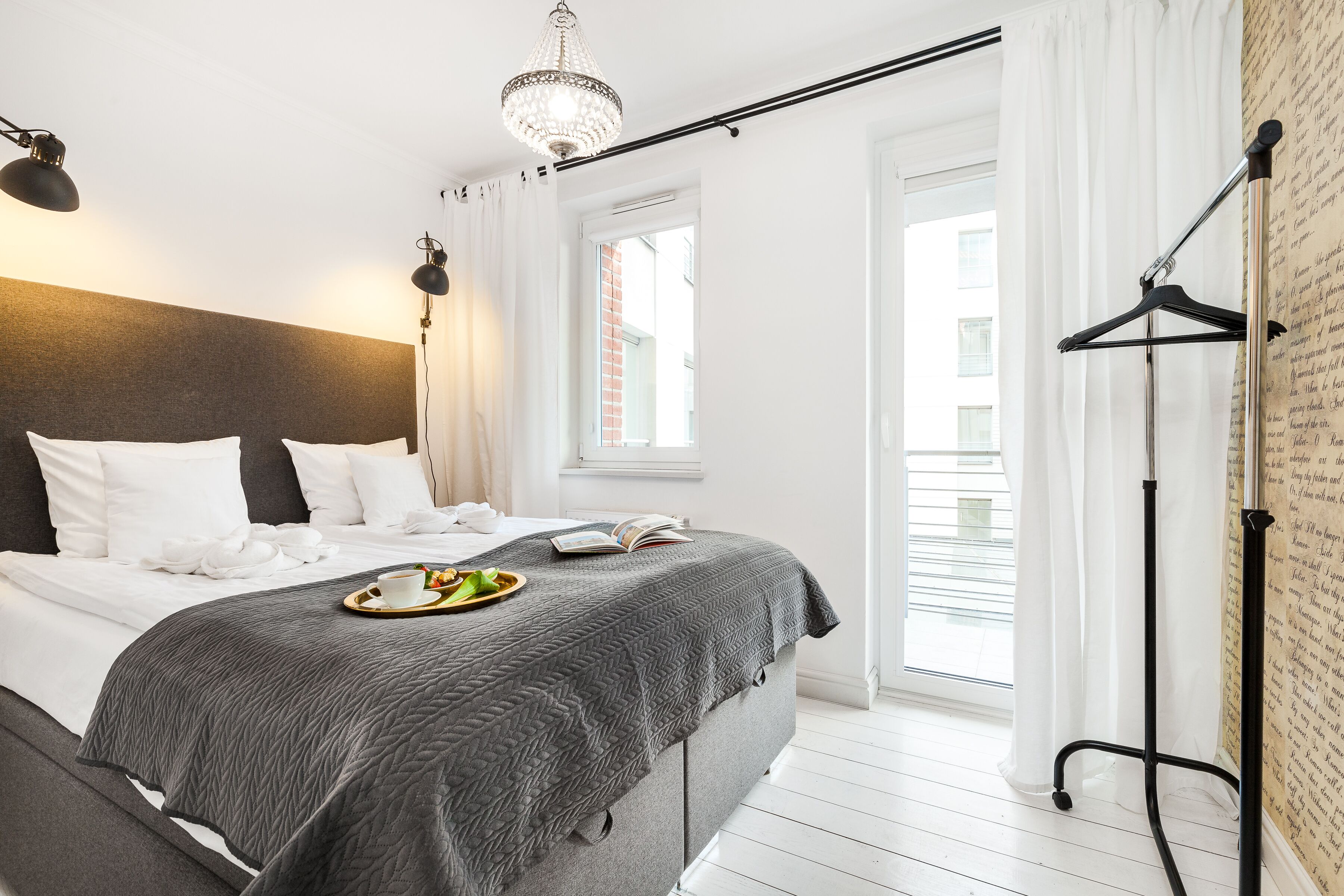 1 多间卧室、特色装修、特色家居、遮光窗帘