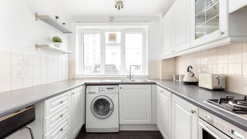 Apartment | In-room dining