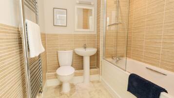 Ferienhaus | Badezimmer | Dusche