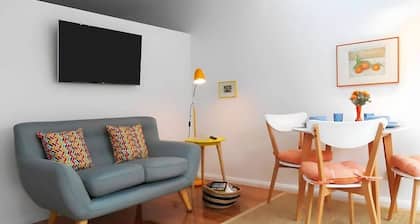 Argyle Embrace Perfect Location to Explore Town
