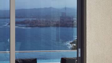 Vila, para fumantes | 3 quartos