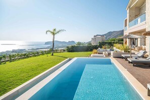 Villa, Smoking | 3 bedrooms - Villa Mare I Free Heated Pool Infinite Blue (Kissamos)