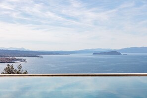 3 bedrooms, WiFi - Omnia Villa II - Heated Pool Dazzling Seaview (Chania)