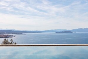 3 bedrooms, WiFi - Omnia Villa II - Heated Pool Dazzling Seaview (Chania)