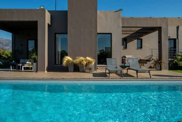 别墅, 吸烟房 | 6 多间卧室