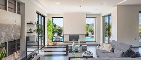 House | 6 bedrooms