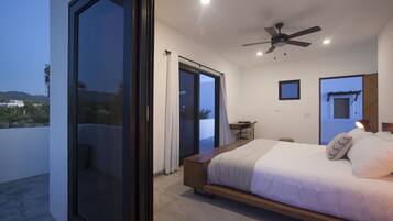 基本客房 | 高級寢具、書桌、筆電工作空間、免費無線上網