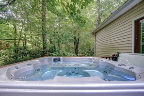 Baignoire à remous extérieure