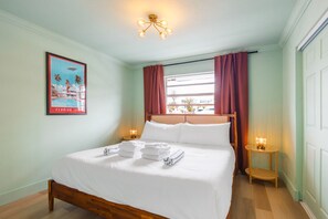 2 chambres, bureau, fer et planche à repasser, Wi-Fi