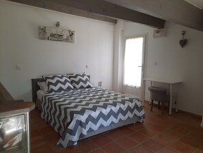 1 chambre, draps fournis