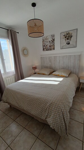 3 camere, ferro/asse da stiro, culla da viaggio, Wi-Fi gratuito