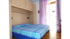2 camere, una cassaforte in camera, lenzuola