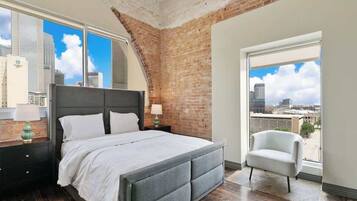 2 bedrooms, iron/ironing board, travel crib, WiFi