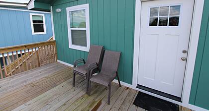 🐕PET FRIENDLY🐕…🌊Paradise is calling, Pick up!