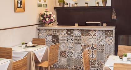 Hostal Lirium
