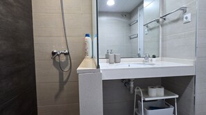 Haartrockner, Handtücher