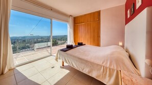 4 chambres, Wi-Fi gratuit, draps fournis