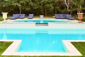 Innenpool, Außenpool