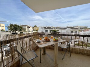 Outdoor dining - ALVOR BRIGHTNESS by HOMING (Alvor)