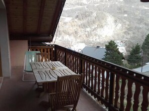 Outdoor dining - 3rd floor, balcony, ski locker, 145m², Valloire (Valloire)