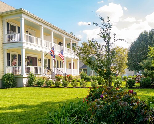 Contessa Suite,
No added fees or cleaning charges.