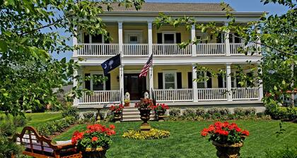 Contessa Suite, No added fees or cleaning charges.