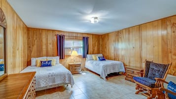 4 chambres, accès à Internet, literie fournie