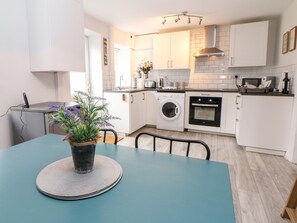 Cottage | Interior - Harpur Cottage (Buxton)