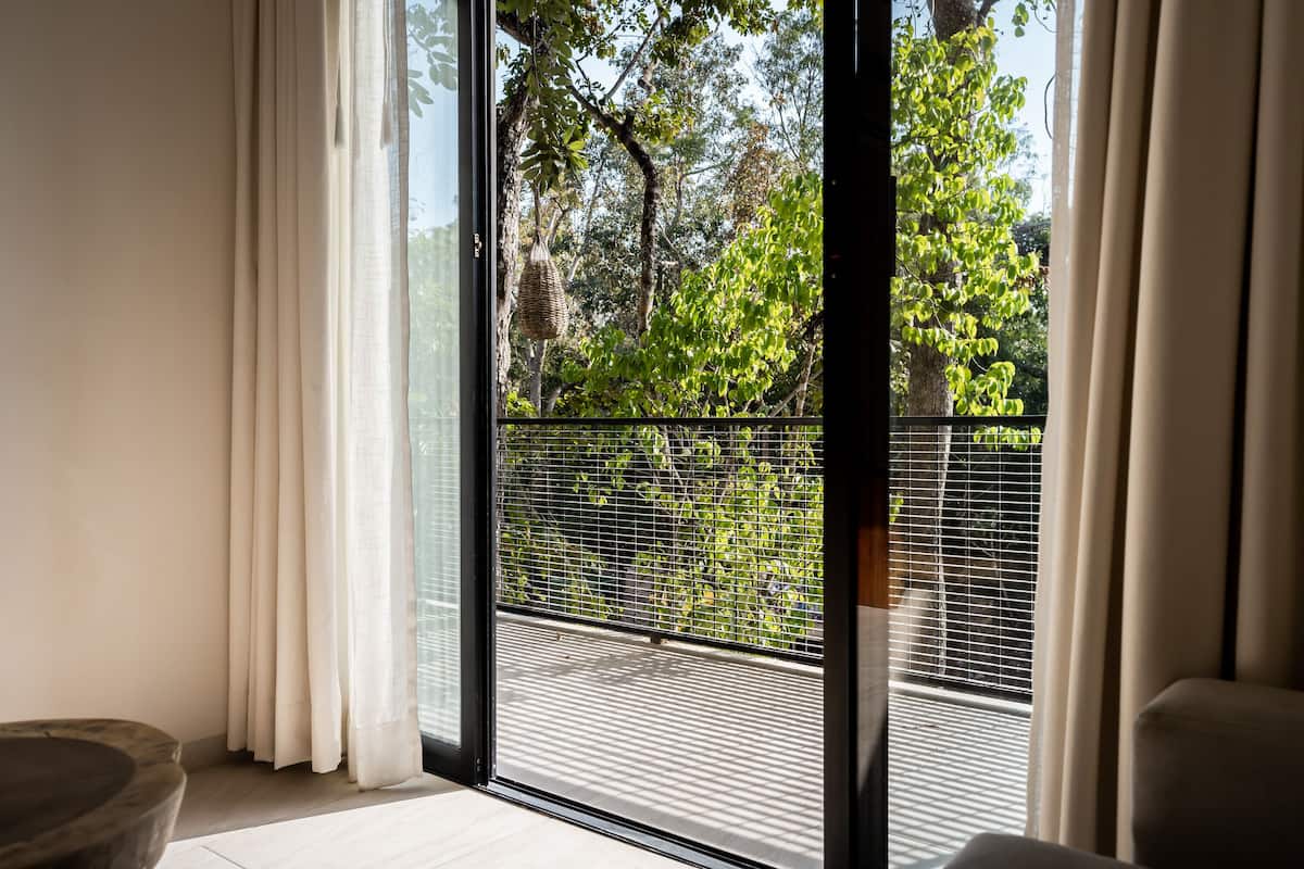 Ropa de cama de alta calidad, cubrecamas, wifi gratis y ropa de cama 