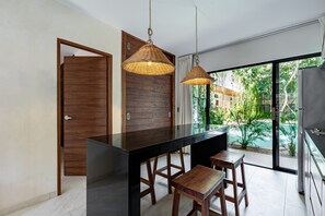 Departamento panorámico | Ropa de cama de alta calidad, edredón, wifi gratis y ropa de cama 