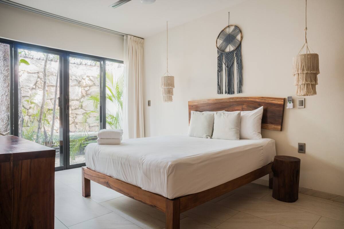 1 habitación, ropa de cama de alta calidad, edredón y wifi gratis