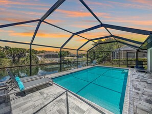 Piscine extérieure, piscine chauffée