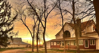 Country life secluded in an all original Victorian home. Breathtaking porch view