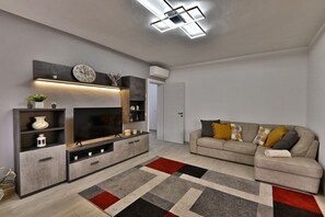 Living area - La Palma by Theater Home, near the center and the beach (Toscolano-Maderno)