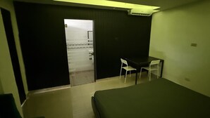 4 間睡房、熨斗/熨衫板、Wi-Fi