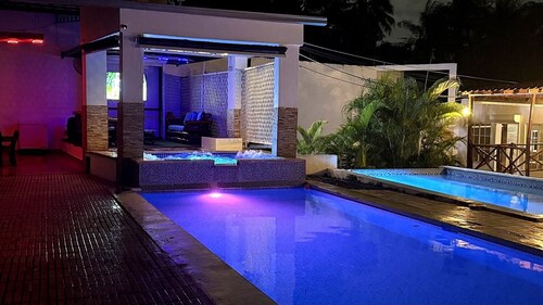 Villa H2o, in the city 10-15 minutes from the Center