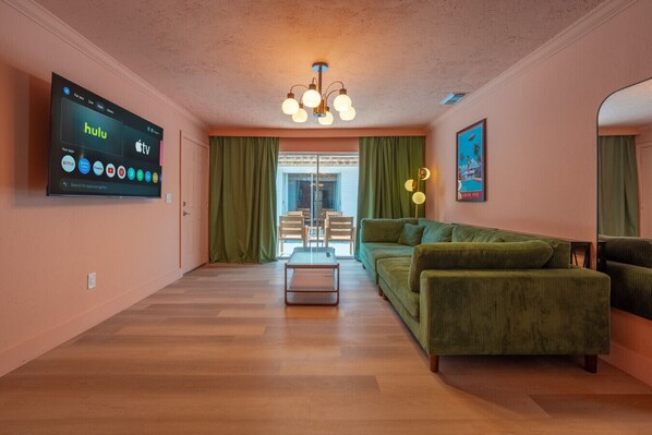 Televisión y oficina