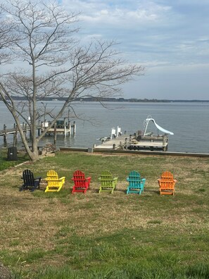 Property grounds - Waterfront Island Cottage with Loft and Private Pier (Cobb Island)