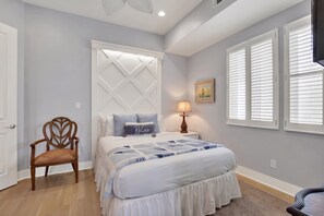Unclassified image, 5 of 87, button - Roof Top Deck w/ Ocean Views, Heated Pool Access (Tybee Island)